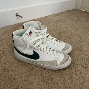 Nike White and Dark Green High-Tops